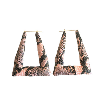 SNAKE PRINT ON LAMB TRIANGLE BAMBOO EARRINGS - BLACK AND BABY PINK - Seville Michelle